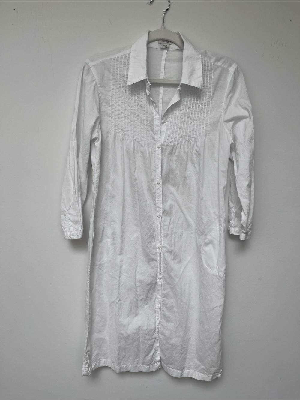 M0851 white cotton button up cover up or pajamas